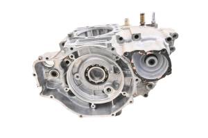 Polaris - 04 Polaris ATP 500 4x4 Crankcase Center Crank Case - Image 3