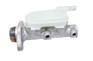 Kubota - 09 Kubota RTV1100CW Front Brake Master Cylinder - Image 1