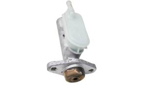 Kubota - 09 Kubota RTV1100CW Front Brake Master Cylinder - Image 3