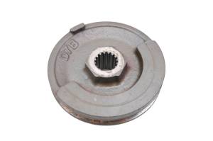 Kubota - 05 Kubota RTV900G Crankshaft Pulley - Image 1