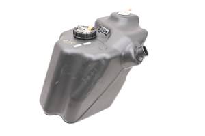 Polaris - 16 Polaris Slingshot SL Gas Tank & Fuel Pump - Image 1