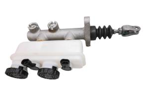 Polaris - 16 Polaris Slingshot SL Brake Master Cylinder - Image 3