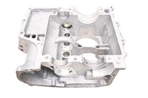 Polaris - 03 Polaris Sportsman 700 4x4 Crankcase Center Crank Case - Image 6