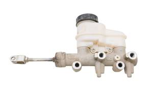 Polaris - 18 Polaris Ranger 570 Full Size 4x4 Front Brake Master Cylinder - Image 1