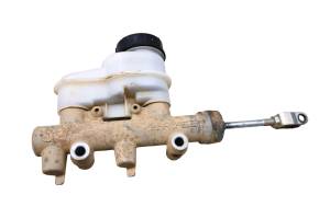 Polaris - 18 Polaris Ranger Crew 900 XP 6P Front Brake Master Cylinder - Image 3