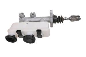 Polaris - 17 Polaris Slingshot SL Front Brake Master Cylinder - Image 2