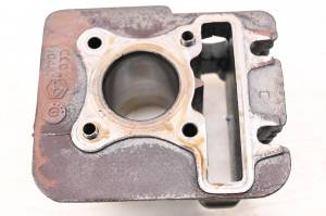 Vespa - 16 Vespa Primavera 50 Cylinder - Image 6