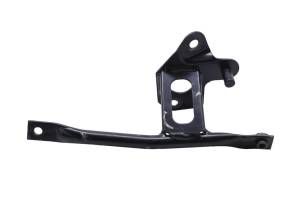 Yamaha - 03 Yamaha Raptor 660 Front Fender Right Bracket Mount YFM660R - Image 4