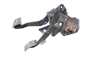 Yamaha - 05 Yamaha Rhino 660 Gas Brake Pedal Assembly YXR660 - Image 2