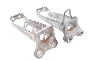 Yamaha - 13 Yamaha YFZ450R Foot Pegs Left & Right - Image 4