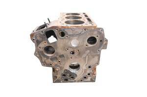 Kubota - 15 Kubota RTV-X900 Crankcase Center Crank Case & Cylinders - Image 3