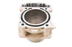 Can-Am - 19 Can-Am Commander 1000R XT Rear Cylinder & Piston - Image 3