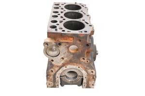 John Deere - 13 John Deere Gator 855D Crankcase Center Crank Case & Cylinders For Parts - Image 4