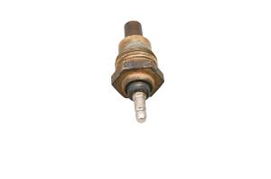 John Deere - 13 John Deere Gator 855D Water Temperature Sensor - Image 3