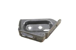 Can-Am - 18 Can-Am Commander Max 1000R DPS Shift Cable Support Bracket - Image 4