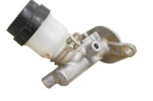 Can-Am - 18 Can-Am Commander Max 1000R DPS Front Brake Master Cylinder - Image 4