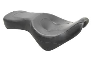 18 Harley-Davidson Street Bob Seat FXBB107 - Image 2