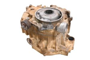 Polaris - 14 Polaris Ranger 400 4x4 Crankcase Center Crank Case - Image 5