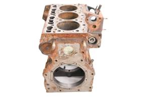 Kubota - 15 Kubota RTV1100CWX Crankcase Center Crank Case & Cylinders - Image 2