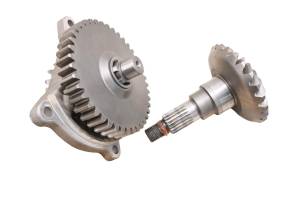 Cub Cadet - 16 Cub Cadet Challenger 700 Transmission Bevel Gears Output Shaft - Image 3