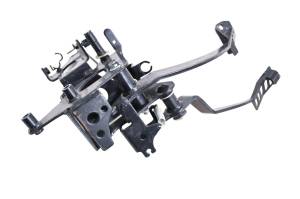 Yamaha - 16 Yamaha YXZ1000R Gas Brake Pedal Assembly - Image 3