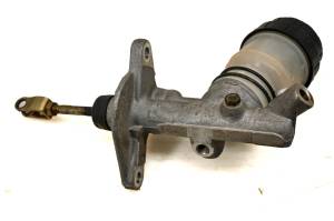 Kawasaki - 02 Kawasaki Mule 3010 4x4 Brake Master Cylinder KAF620 - Image 4