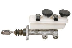 Polaris - 18 Polaris Slingshot SL Icon Front Brake Master Cylinder - Image 1