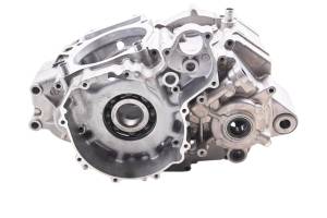 Polaris - 03 Polaris Predator 500 Crankcase Center Crank Case - Image 4