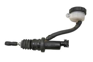 Polaris - 19 Polaris Slingshot SLR Clutch Master Cylinder - Image 2