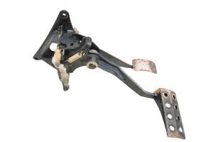 Yamaha - 17 Yamaha Wolverine 700 EPS Hunter Gas Brake Pedal Assembly YXE700 - Image 2