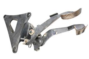 Yamaha - 17 Yamaha Wolverine 700 EPS Hunter Gas Brake Pedal Assembly YXE700 - Image 4