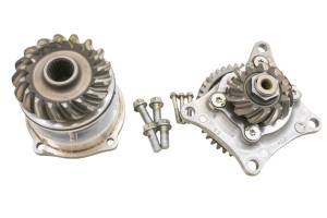 Yamaha - 17 Yamaha Wolverine 700 EPS Hunter Transmission Bevel Gears Output Shaft YXE700 - Image 1