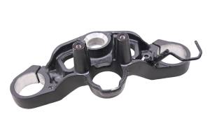 Kawasaki - 22 Kawasaki Ninja 400 Upper Triple Tree Clamp EX400 - Image 1