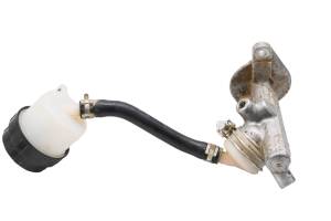 Yamaha - 16 Yamaha YXZ1000R SE Clutch Master Cylinder & Reservoir YXZ10YPSGS - Image 1