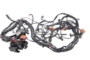 04 Harley-Davidson FLHTCSE CVO Electra Glide Wire Harness Electrical Wiring