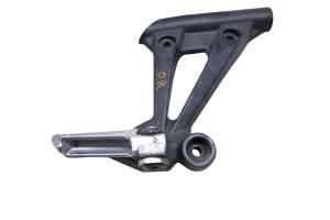 Kawasaki - 09 Kawasaki Ninja 250 Rear Right Passenger Foot Peg & Bracket Mount EX250 - Image 3