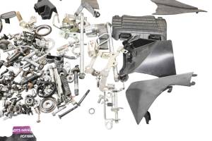 Honda - 19 Honda PCX150 Hardware Set Nuts & Bolts - Image 9