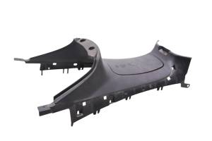 Piaggio - 16 Piaggio MP3 500 Sport ABS Center Tunnel Cover - Image 3