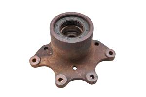 01 Arctic Cat 500 4x4 Rear Right Spindle Knuckle