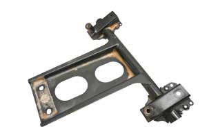 Yamaha - 16 Yamaha YXZ1000R Engine Mount Comp Bracket - Image 3