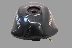 Suzuki - 96 Suzuki RF900R Gas Fuel Tank - Image 3