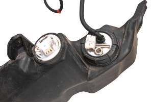 Piaggio - 12 Vespa GTV300 IE Gas Tank & Fuel Pump Piaggio - Image 3