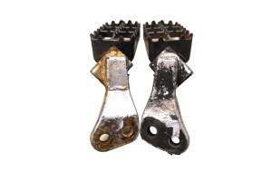 Kawasaki - 00 Kawasaki KLR650 Front Driver Foot Pegs Left & Right - Image 3