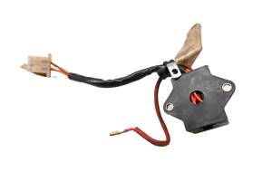 Suzuki - 81 Suzuki GS550E Fuse Box - Image 5