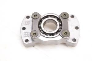 Yamaha - 98 Yamaha Grizzly 600 4x4 Transmission Output Shaft Bearing Holder YFM600F - Image 1