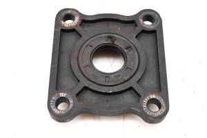Bobcat - 08 Bobcat 2200S 4x4 Diesel Input Bearing Cover - Image 2
