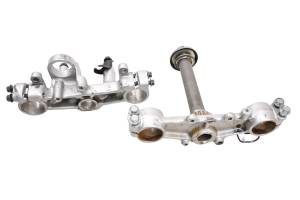 Yamaha - 96 Yamaha XT225 Triple Tree Lower & Upper Handlebar Clamp - Image 5