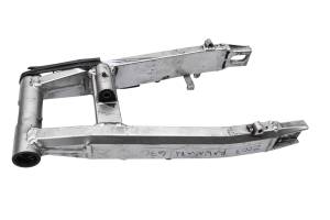 Kawasaki - 03 Kawasaki Zx636 Rear Swingarm - Image 9