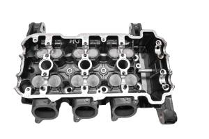 05 Triumph Speed Triple 1050 Cylinder Head - Image 9