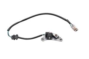 Suzuki - 11 Suzuki GSXR750 Signal Generator Sensor - Image 1